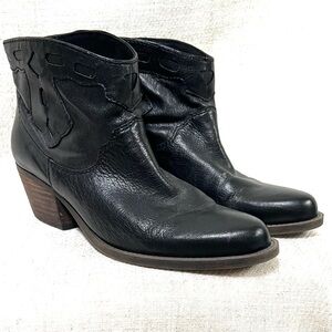 Nine West vintage  America leather ankle boots